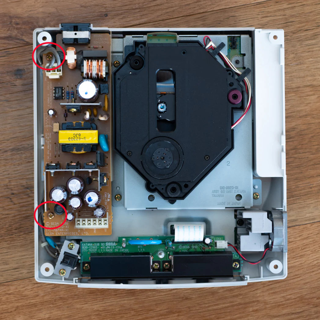 Sega Dreamcast robot retro USBC power supply install guide